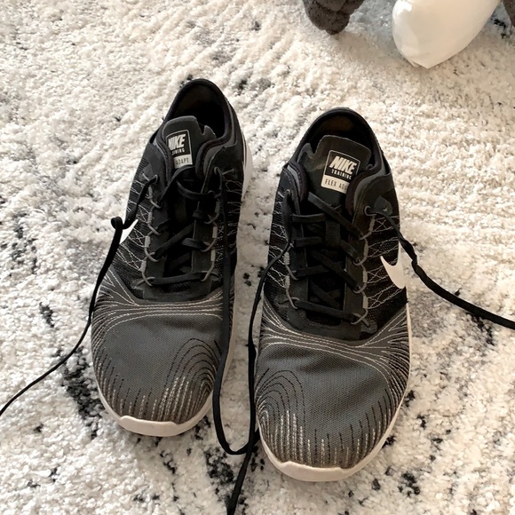 nike trainers - Picture 1 of 1